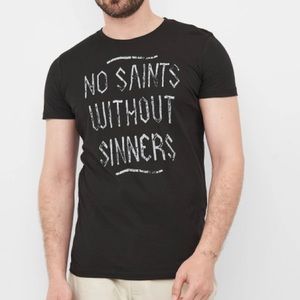 J Lindeberg Saints Sinners Tee Graphic Tshirt Classic Black Print Size Small